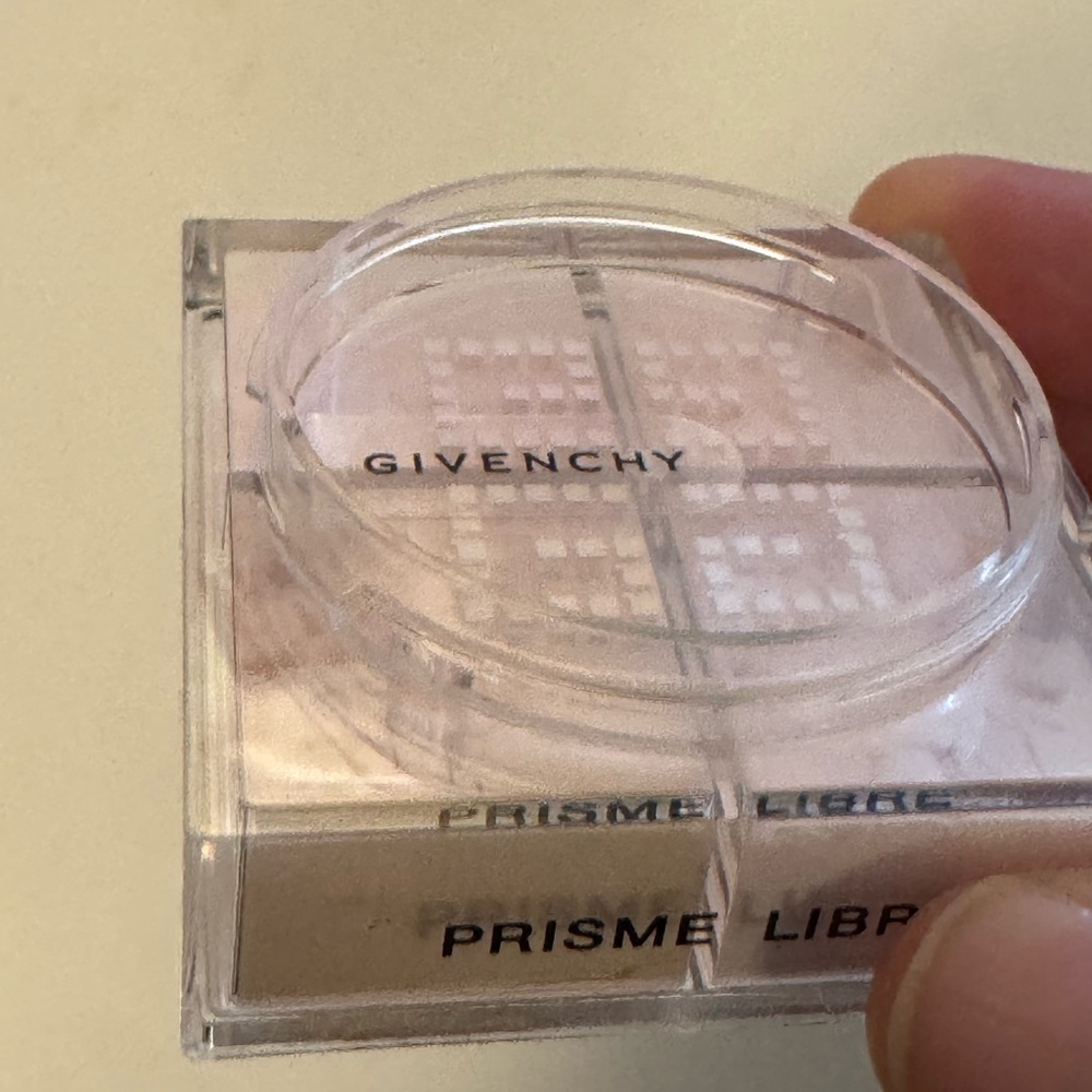 Givenchy ORIGINAL FORMULA Prisme Libre Loose Setting Powder Shade 3 Voile Rose - Picture 3 of 5